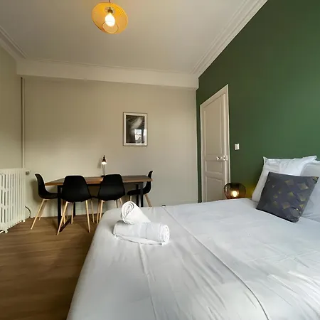 Au Soleil Levant - 4pers - Gare - Reve Au Mans アパート ルマン